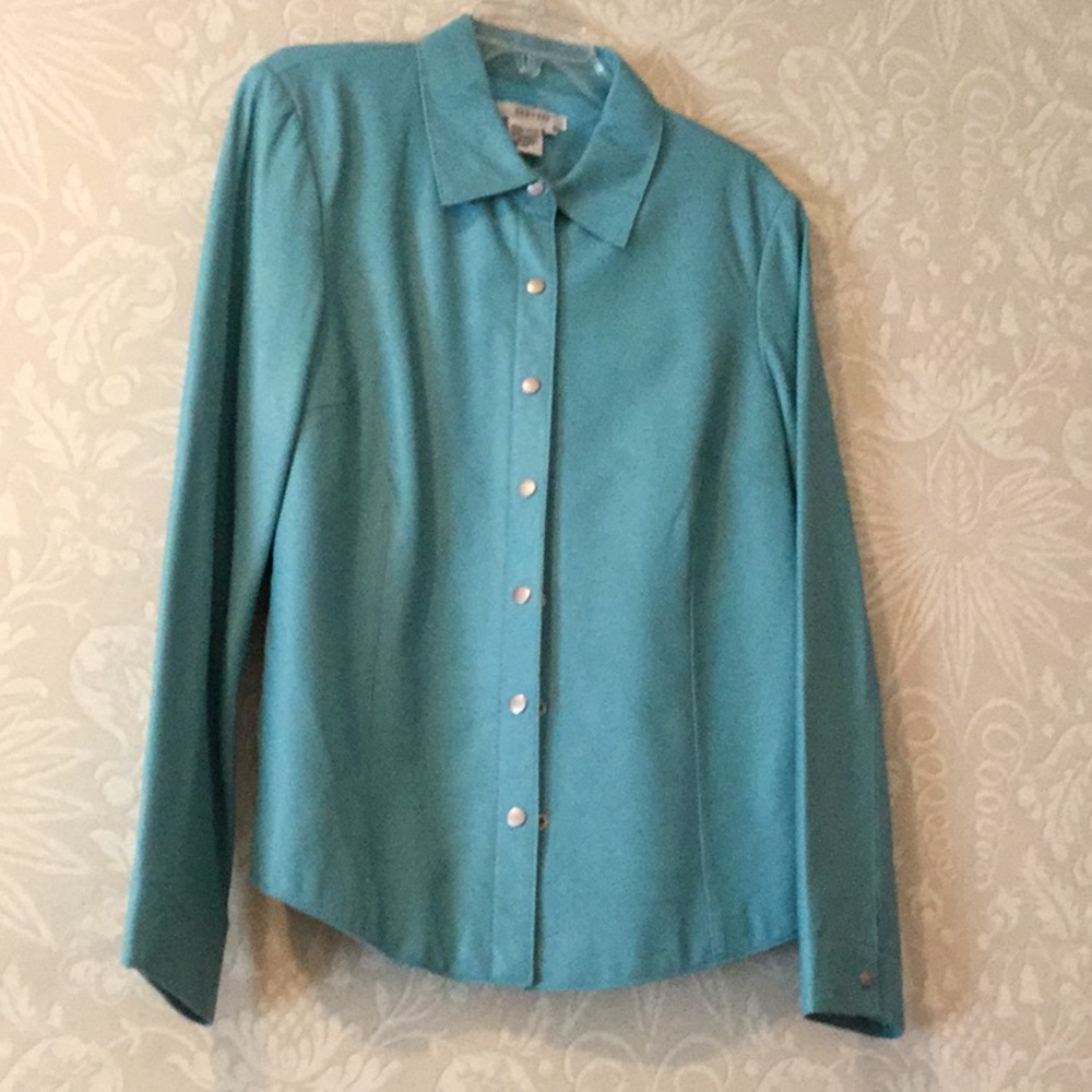 Short Leather Shirt Jacket in Unique Turquoise!